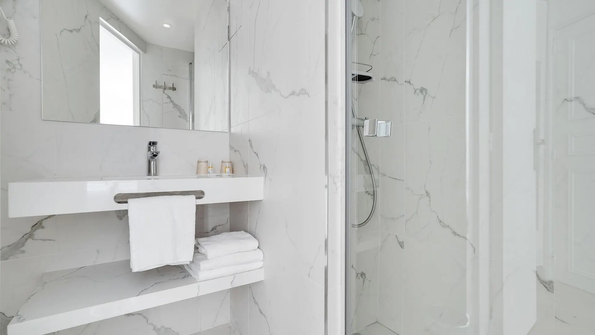 B Square Hotel Paris