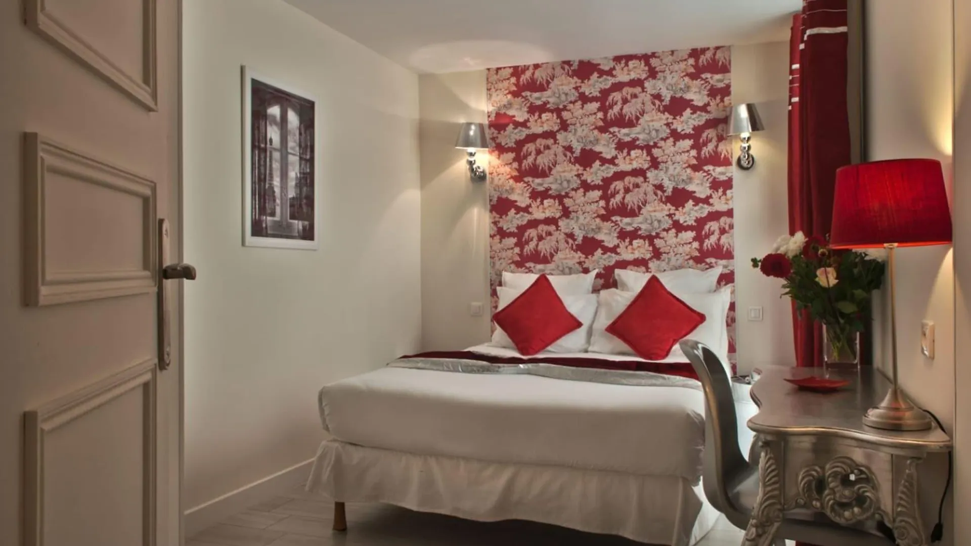 B Square 3* Paris