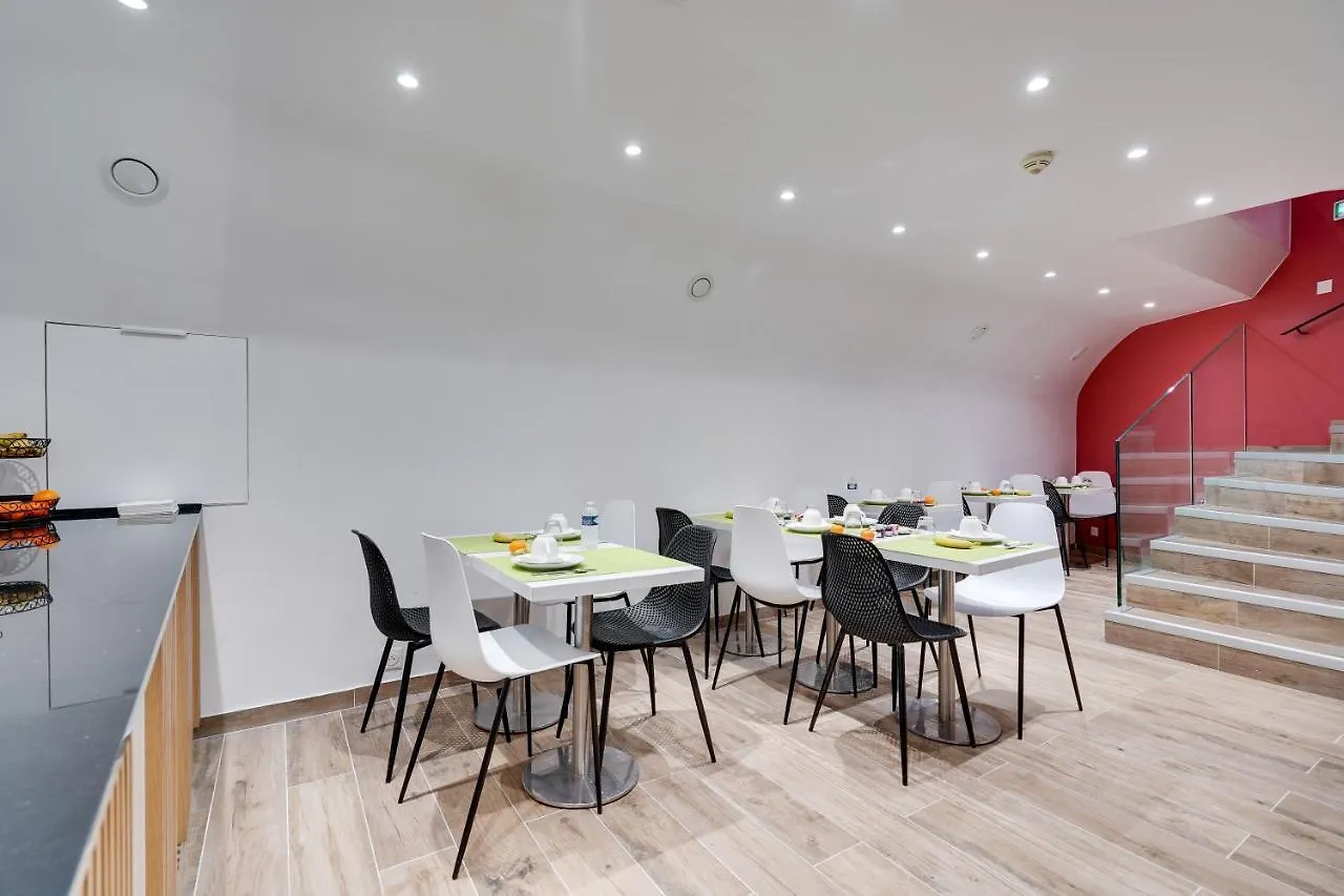 B Square Hotel Paris