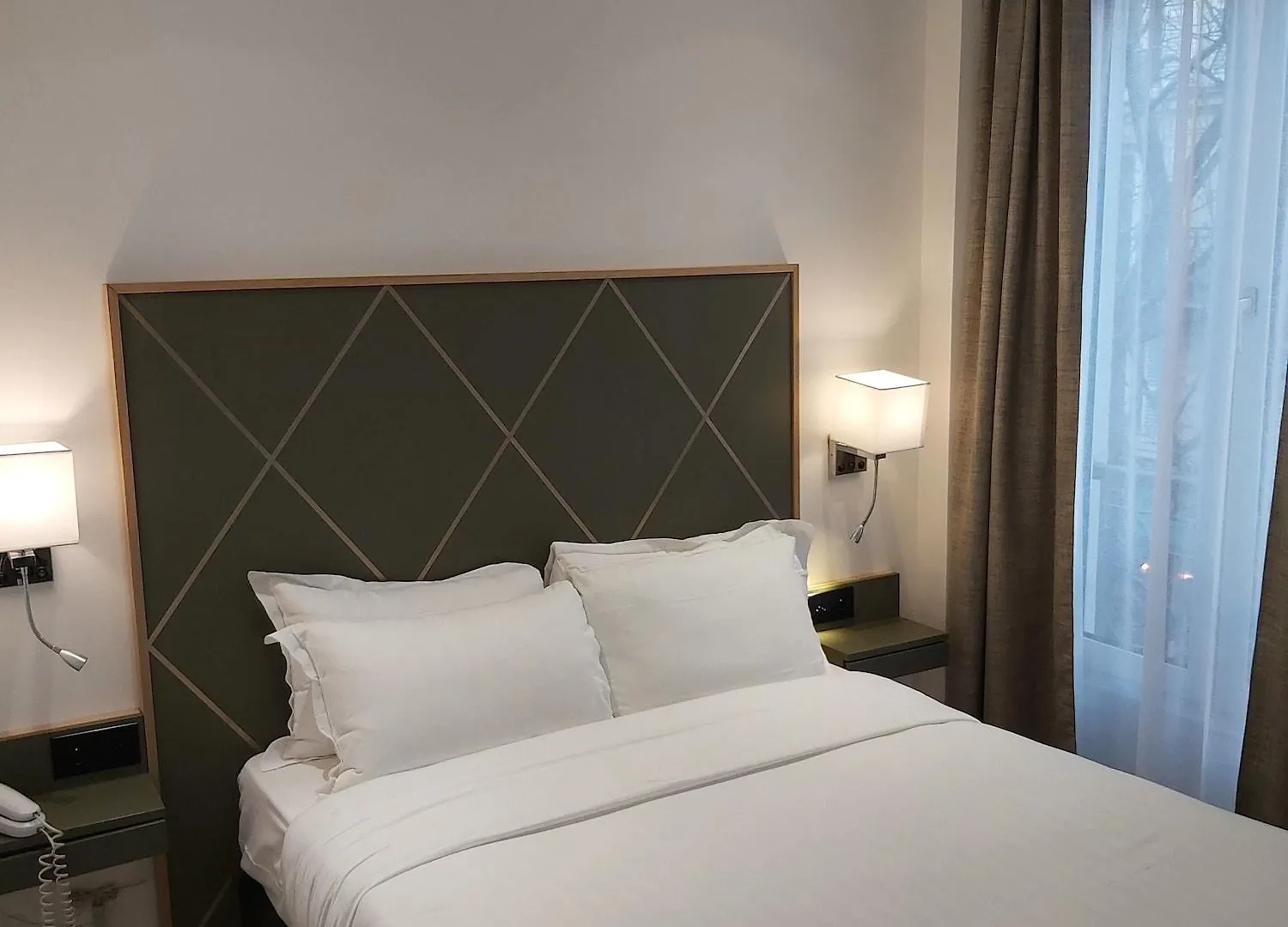 Hotel B Square Paryż